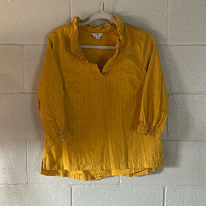 Crown and Ivy women’s medium mustard yellow Shirt/Top